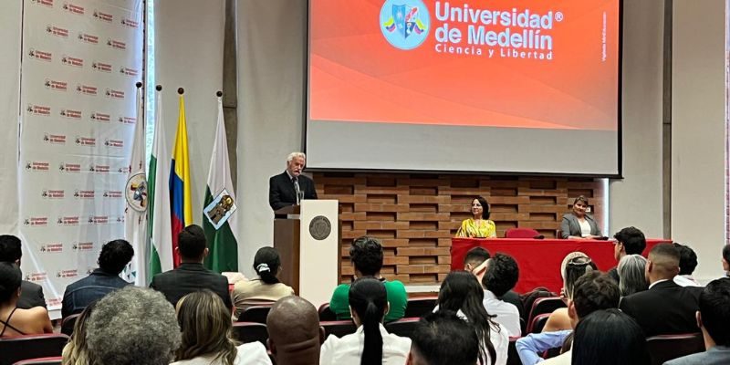 Toma Juramento Derecho