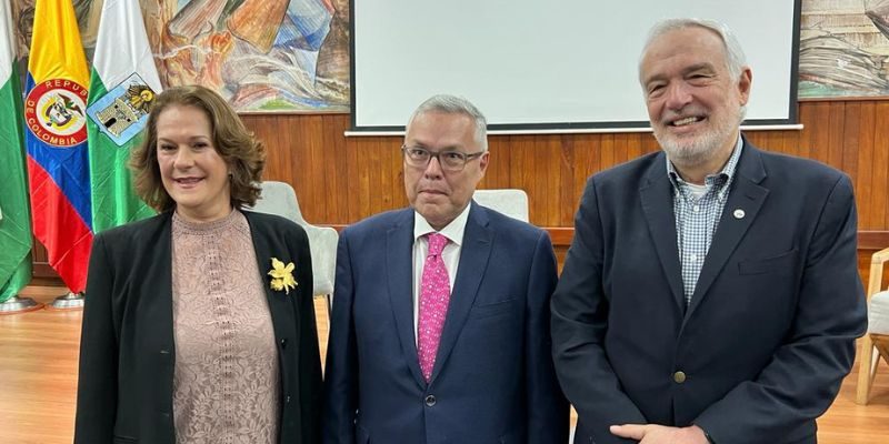 Néstor Iván Osuna, ministro de Justicia y el Derecho, estuvo en la Universidad de Medellín