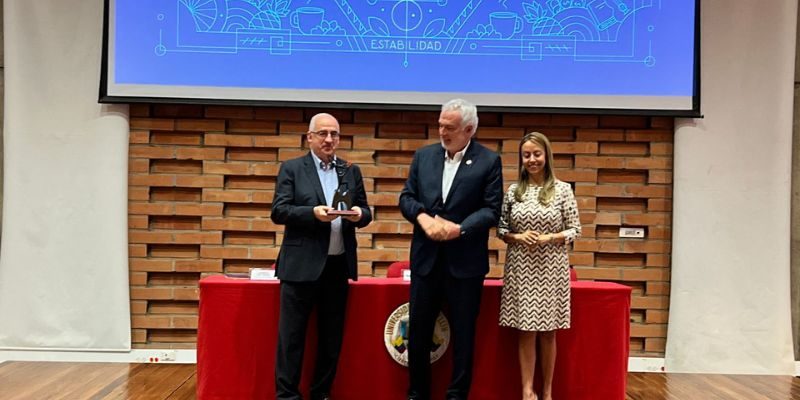 Homenaje Banco de la República