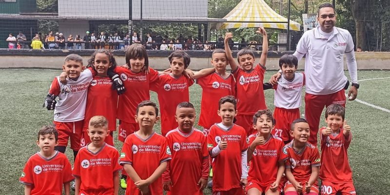 Equipo fútbol Universidad de Medellín
