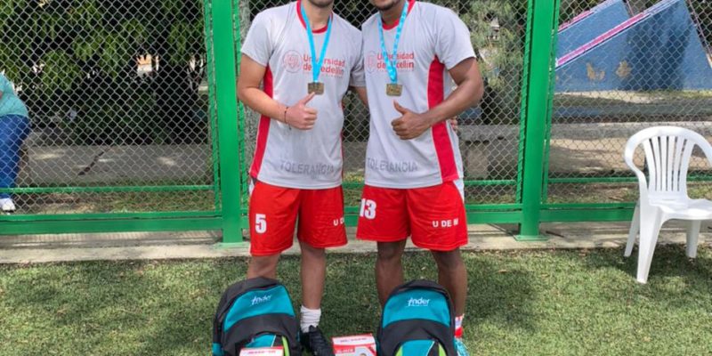 FOTO-CAMPEONES-1°-tORNEO-FUTBOL-TENIS