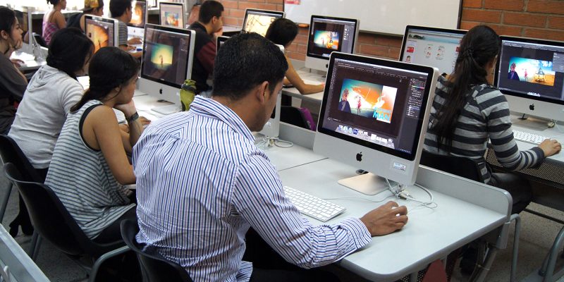 Desarrollo tecnológico en la UdeMedellín