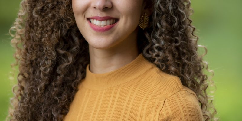 profesora Ángela Carabalí Giraldo