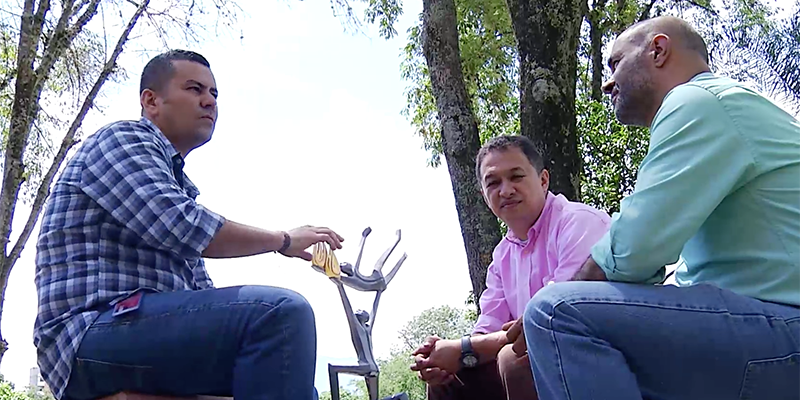 Investigadores #UdeMedellín (de izquierda a derecha): Juan Manuel Montes Hincapié, Albert Leonard Alzate Ramírez y Jaime Alberto Echeverri Arias, quiénes participaron en la primera patente otorgada para este proyecto